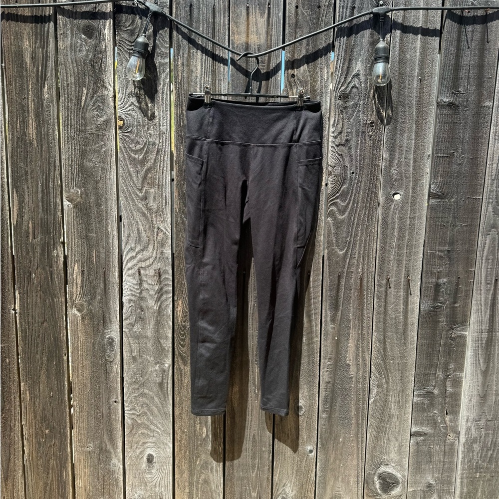 CLEARANCE 3/$15 Black Danskin High Rise Full Length Pocket Leggings size small